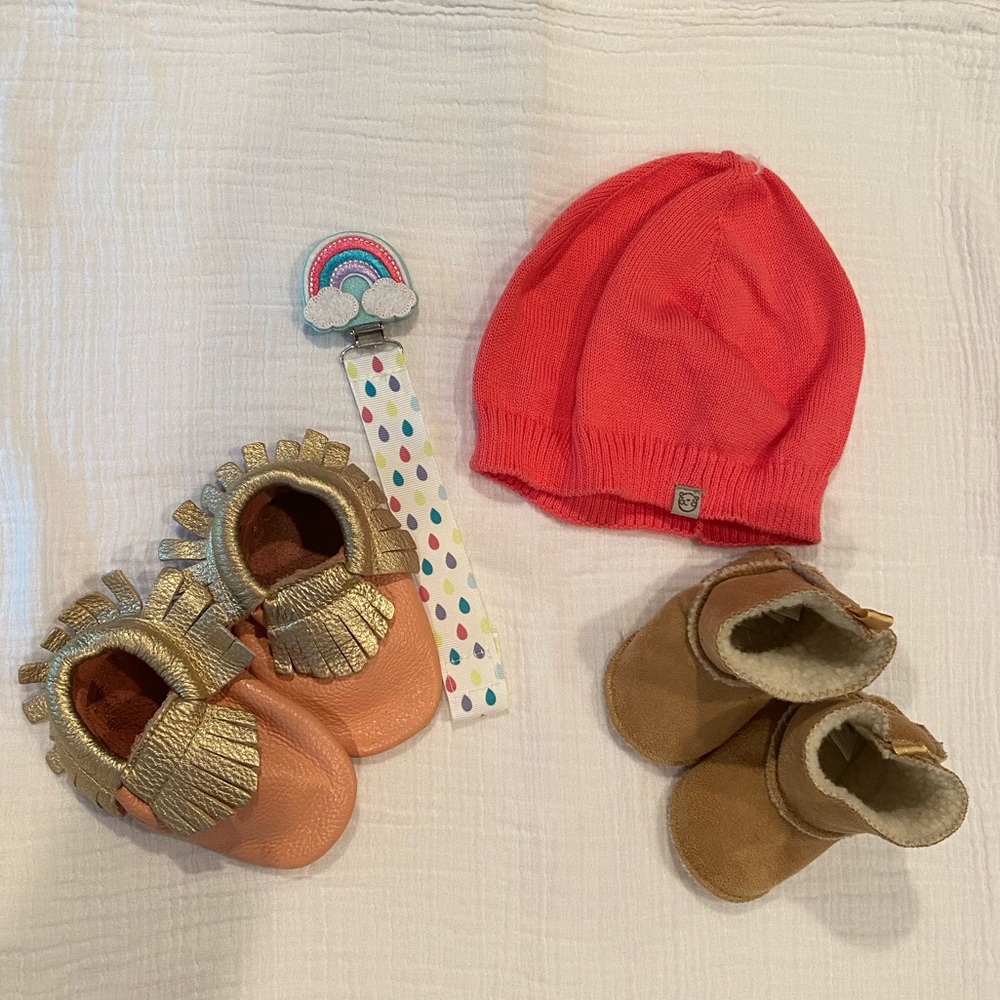 Baby girl accessory bundle lot!